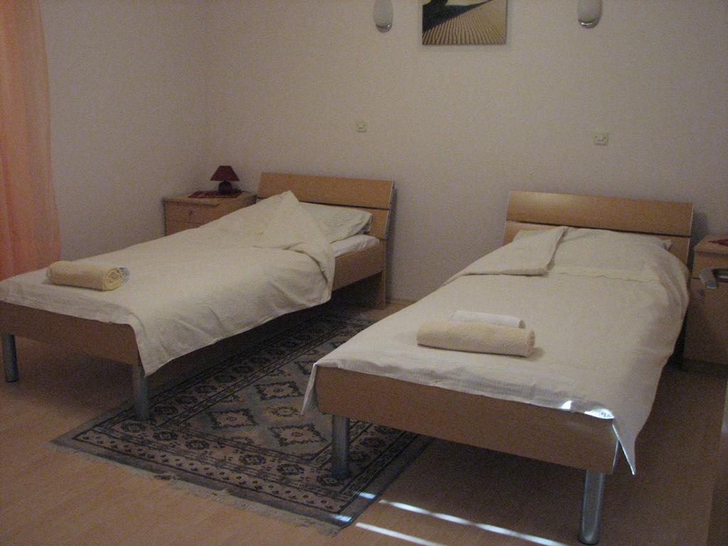 House Nada Appartement Donji Babin Potok Buitenkant foto